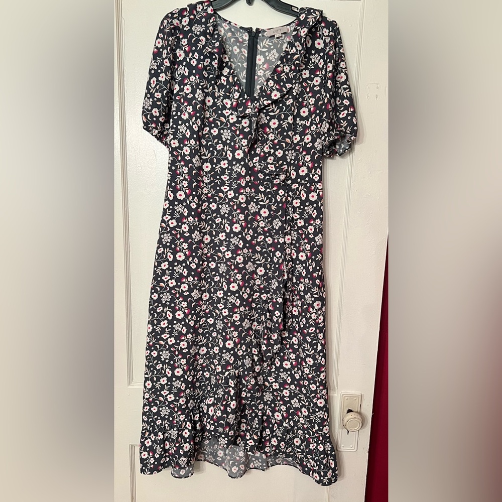 LOFT Pink and Gray Puff Sleeve Midi Dress